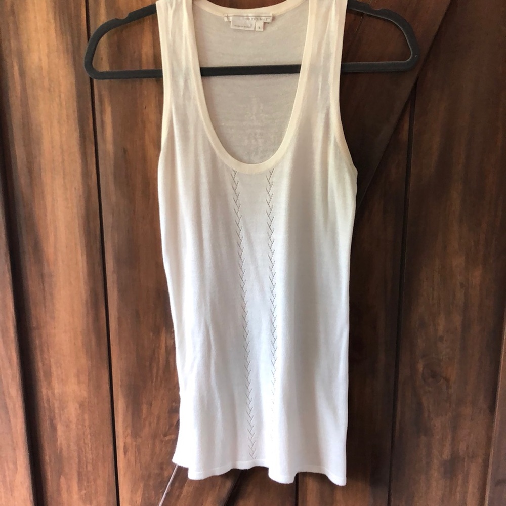 To The Max Women’s Small sweater Tank